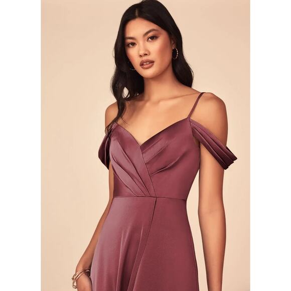 Azazie Ocean Stretch Rosette A-Line V-Neck Pleated Stretch Satin Dress Size 8 - Picture 5 of 7